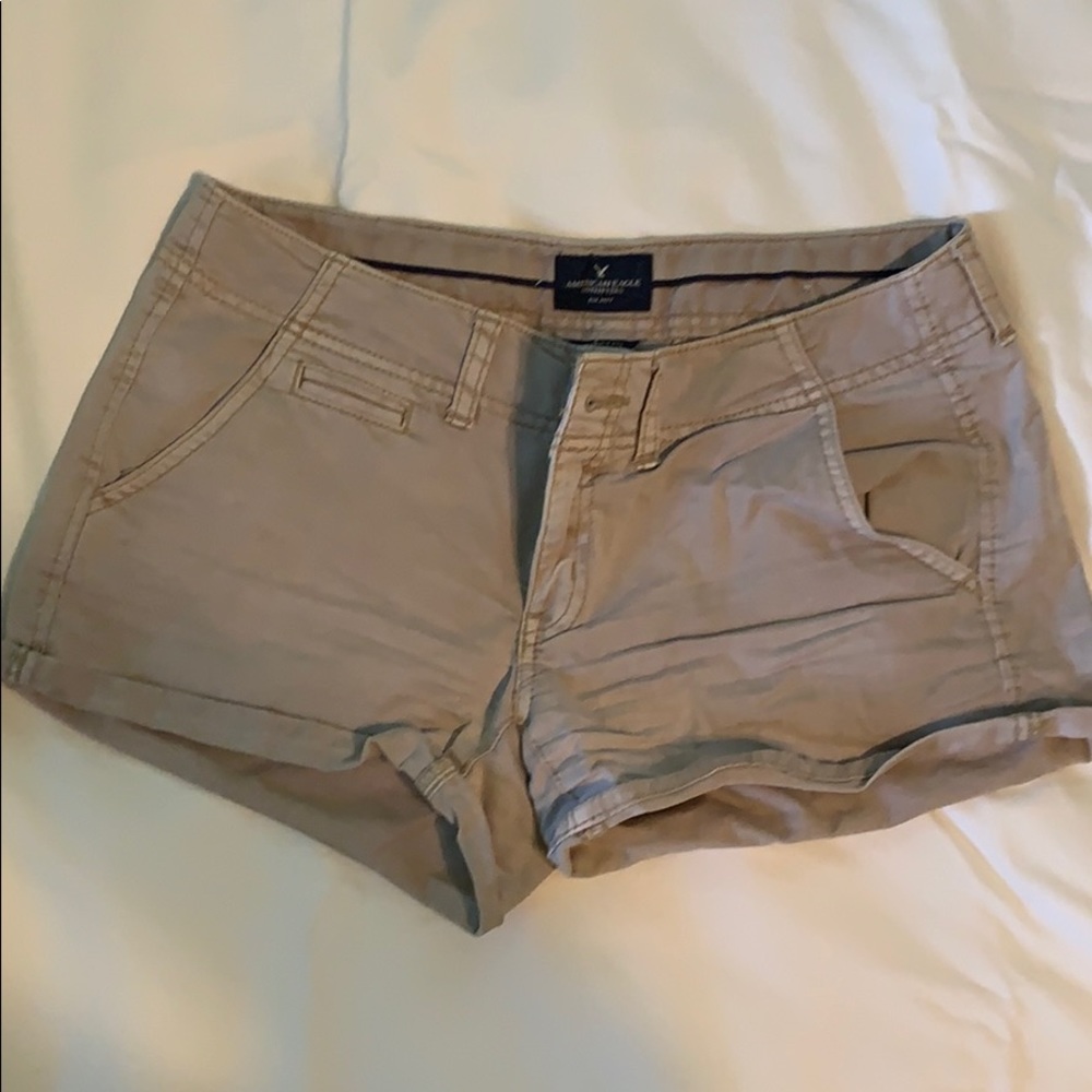 American Eagle khaki shorts